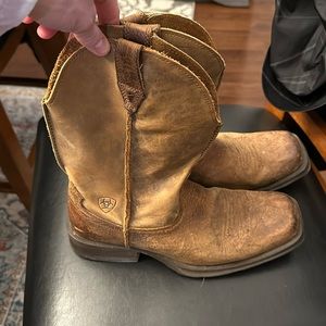 Ariat plain Square toe boots